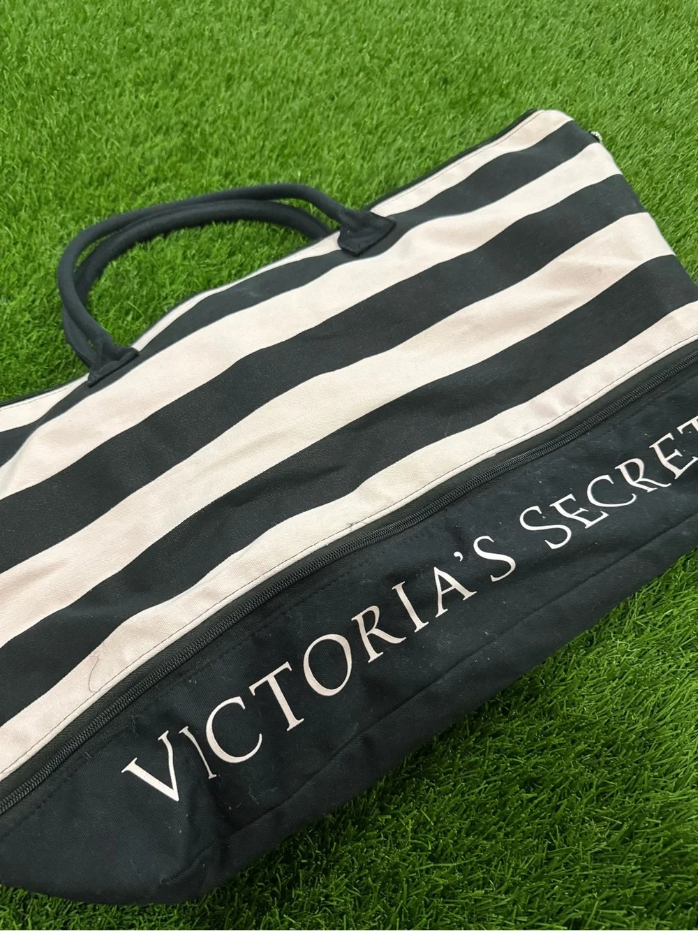 Victoria’s Secret Shoulder Bag